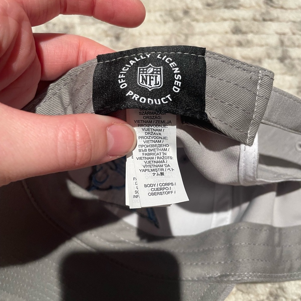 Carolina Panthers grey hat baseball style NFL - Picture 5 of 6